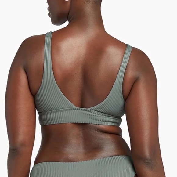 NWT Vitamin A Sienna Ribbed Bralette Bikini Top in Sea Green Ecorib Sz 14/DD - Picture 2 of 8